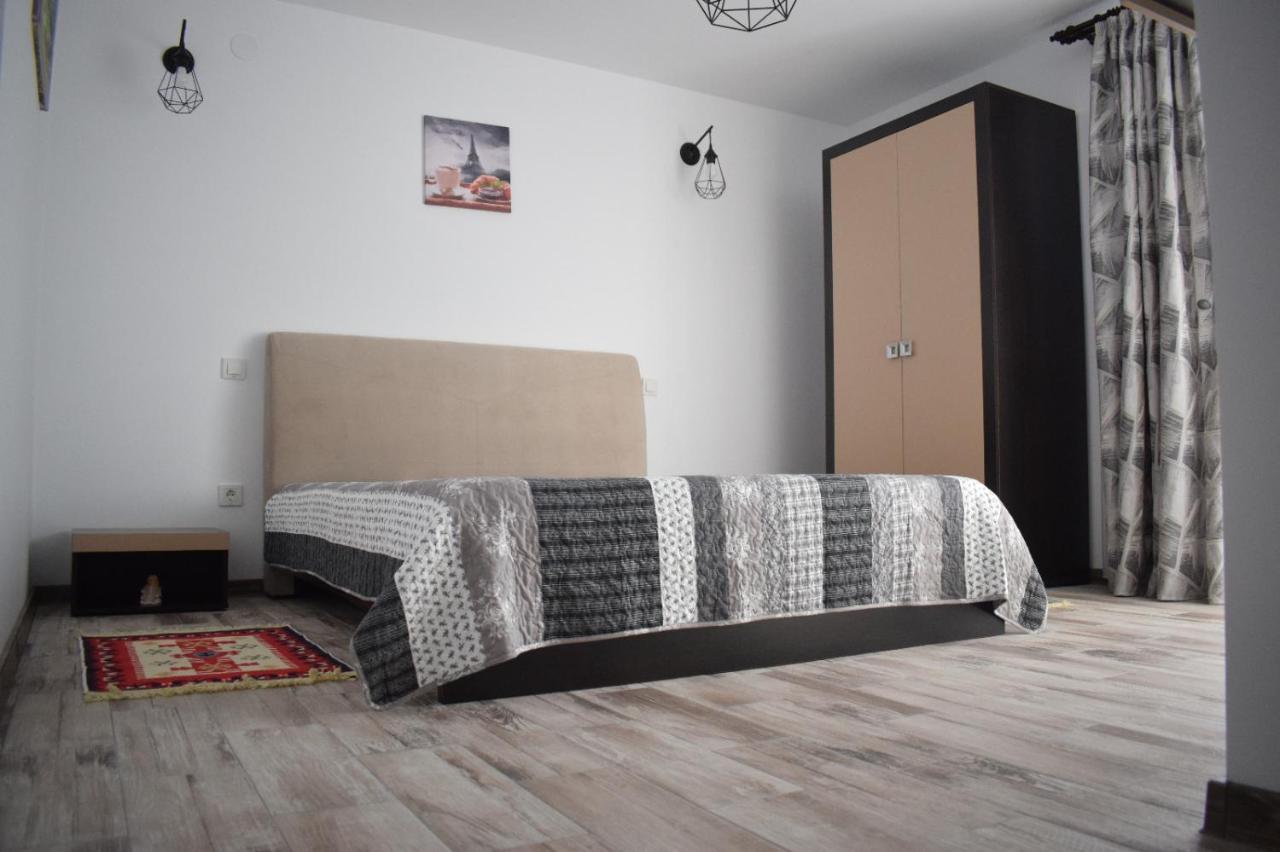 Casa Dumitru Ξενοδοχείο Ceraşul Εξωτερικό φωτογραφία