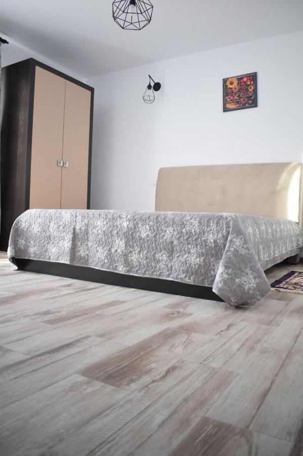 Casa Dumitru Ξενοδοχείο Ceraşul Εξωτερικό φωτογραφία