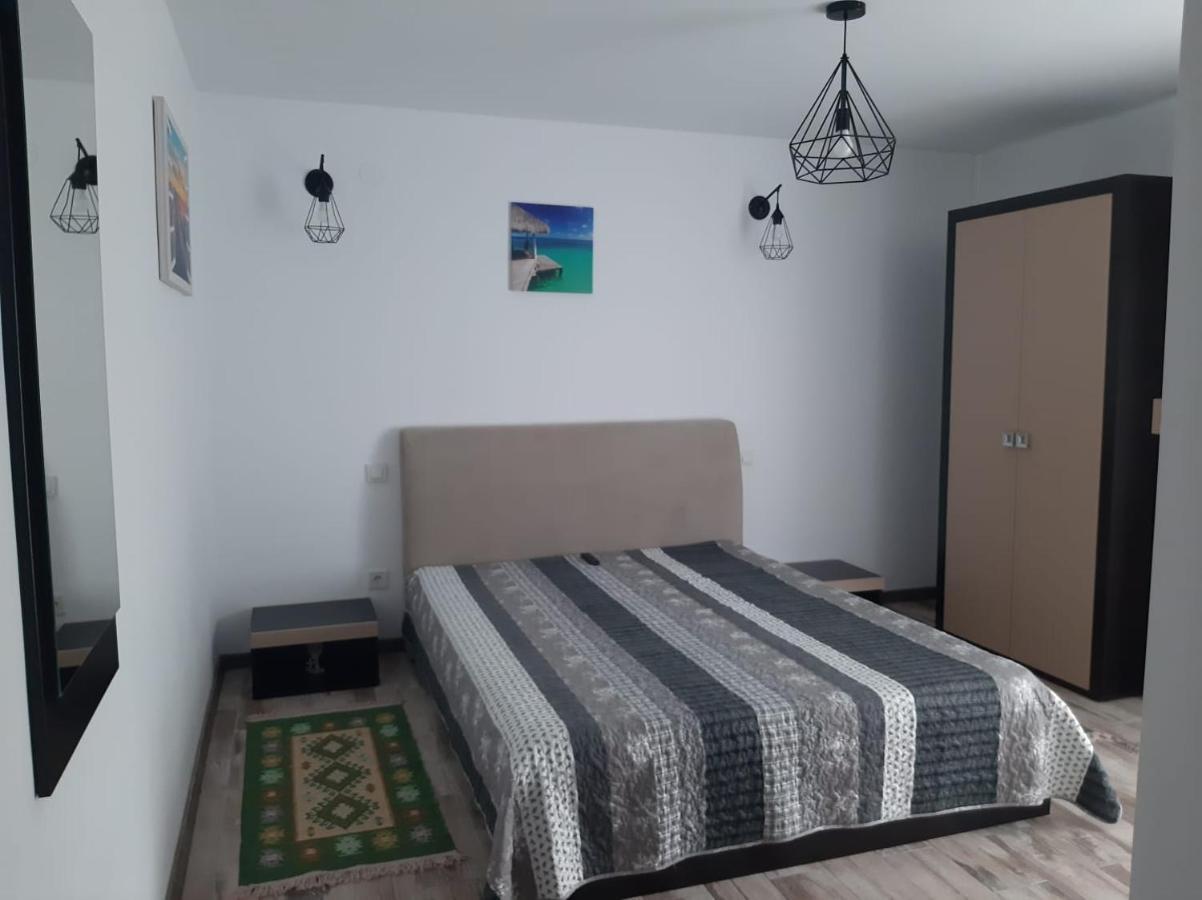 Casa Dumitru Ξενοδοχείο Ceraşul Εξωτερικό φωτογραφία